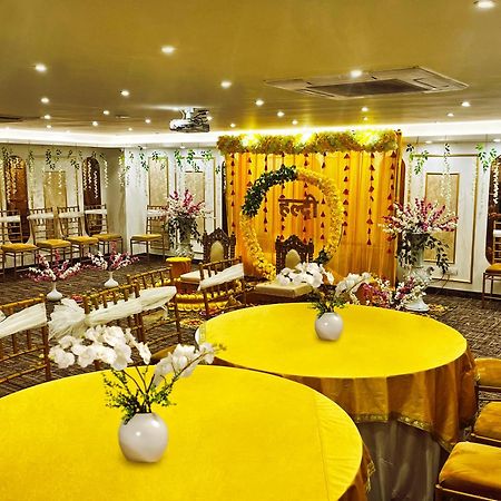 Hotel Town Grand Patel Nagar New Delhi Buitenkant foto