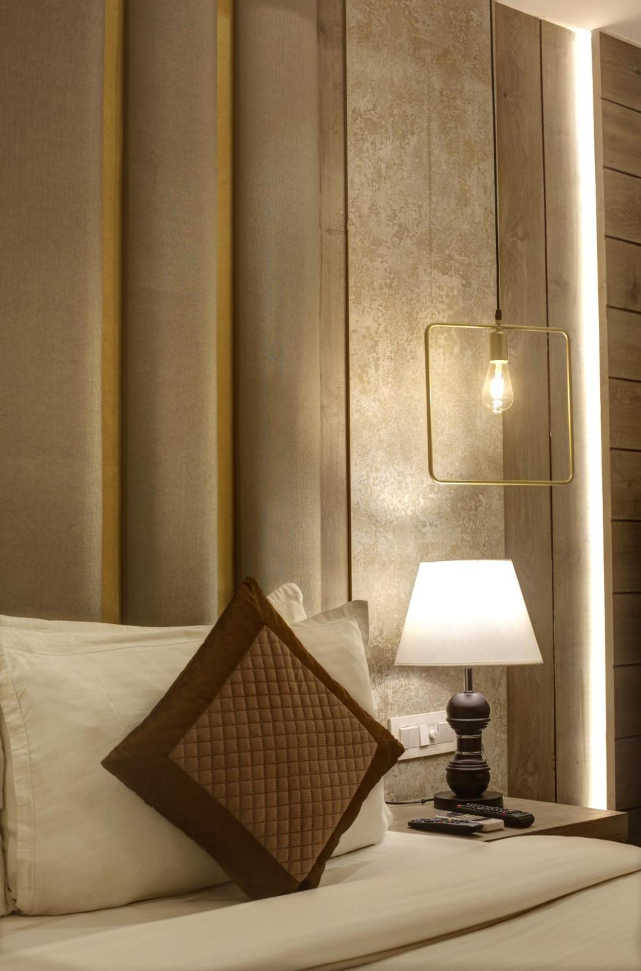 Hotel Town Grand Patel Nagar New Delhi Buitenkant foto