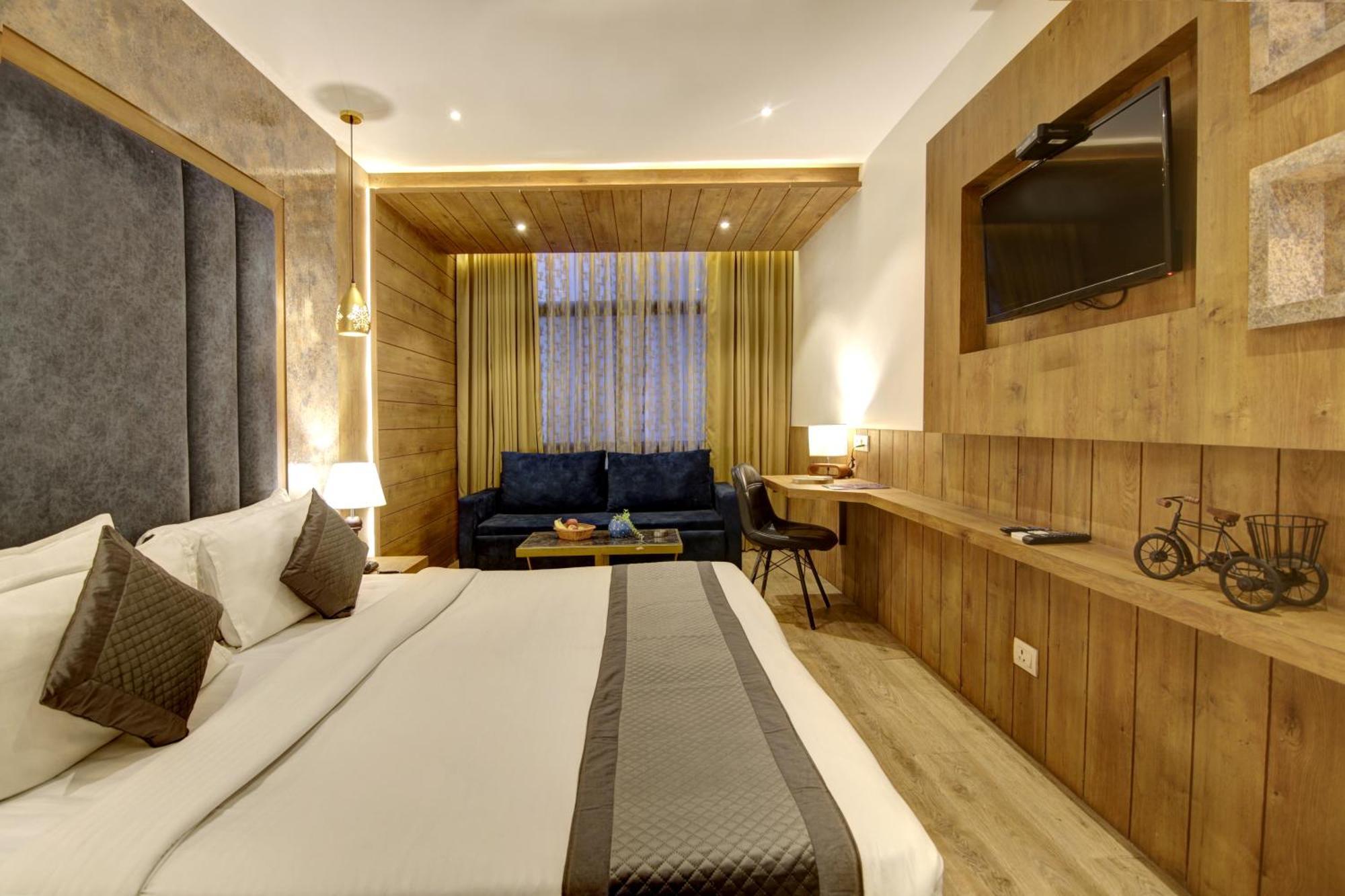 Hotel Town Grand Patel Nagar New Delhi Buitenkant foto
