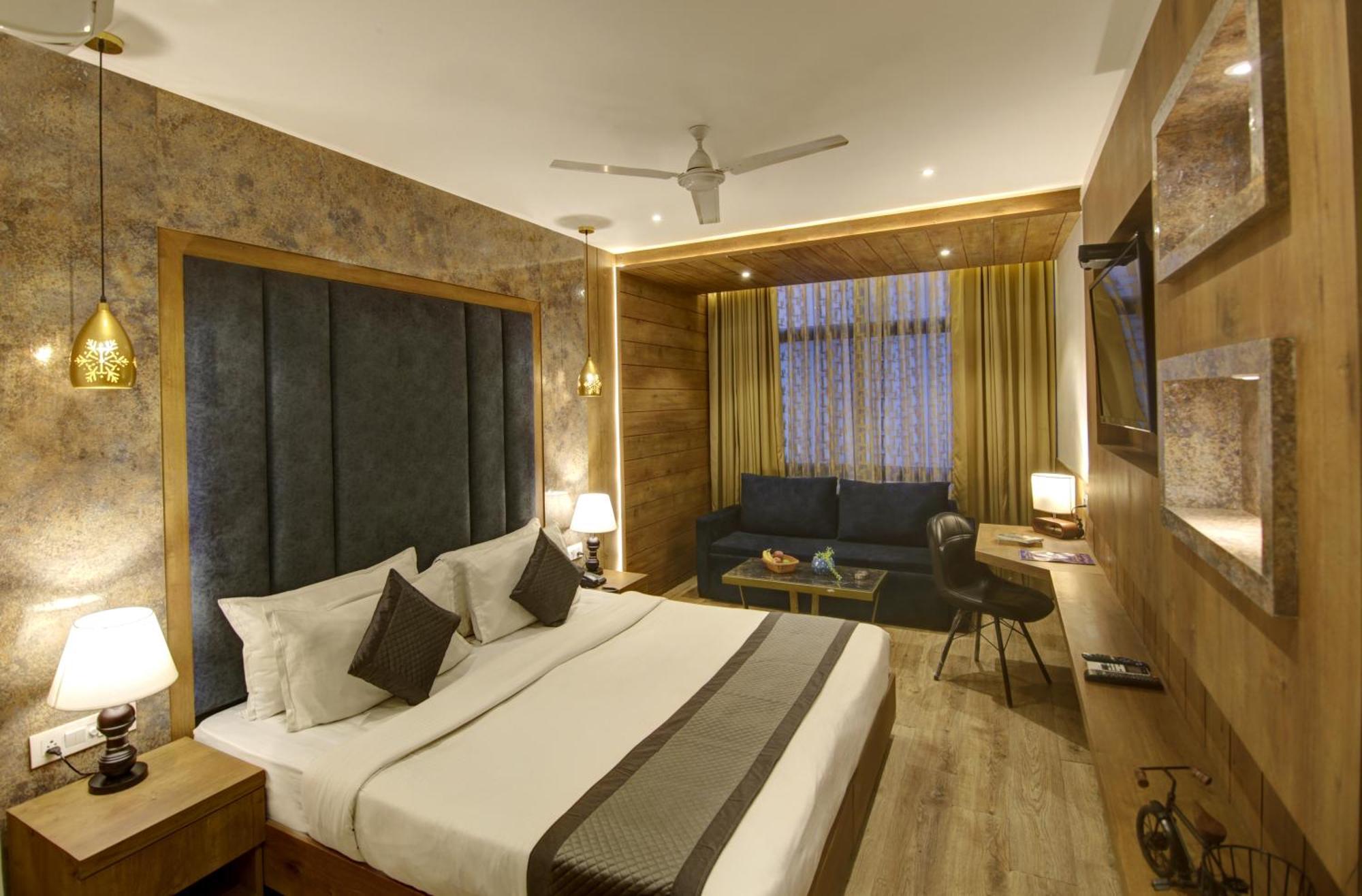 Hotel Town Grand Patel Nagar New Delhi Buitenkant foto