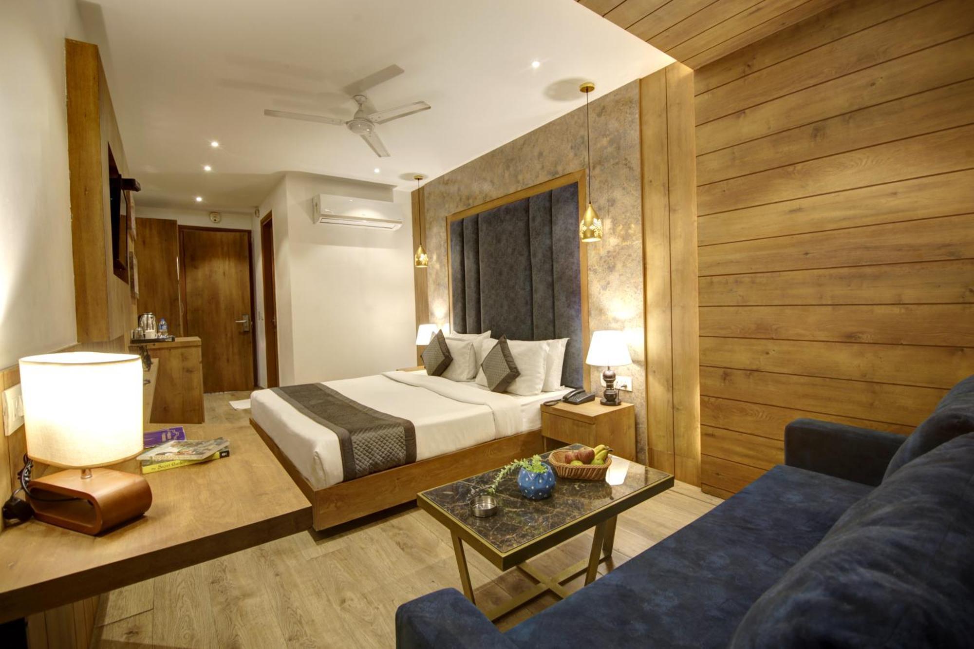 Hotel Town Grand Patel Nagar New Delhi Buitenkant foto