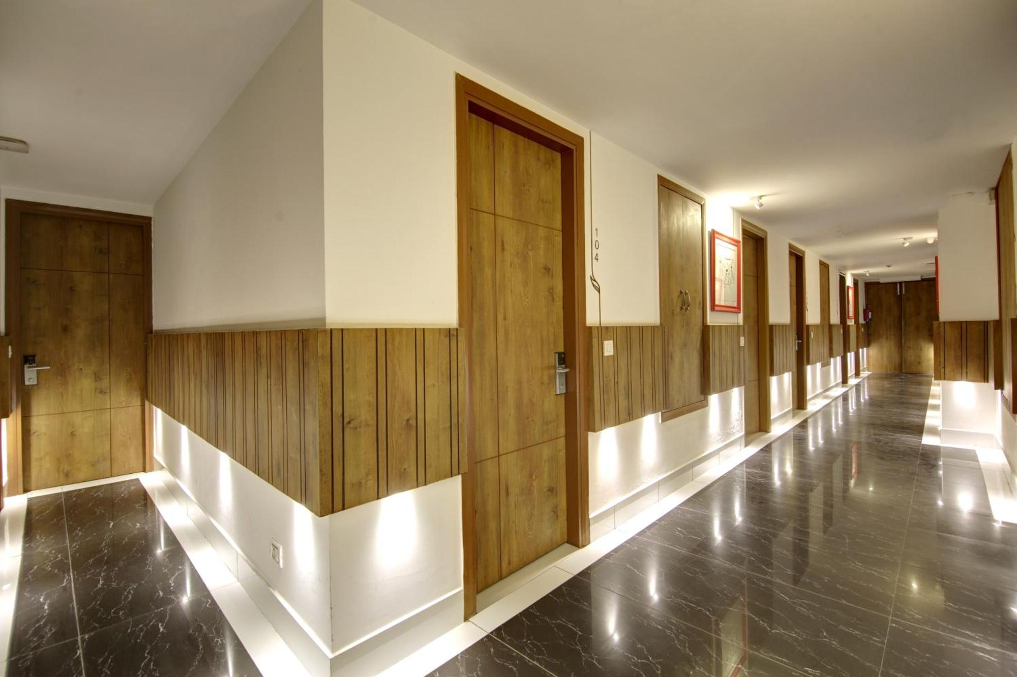 Hotel Town Grand Patel Nagar New Delhi Buitenkant foto
